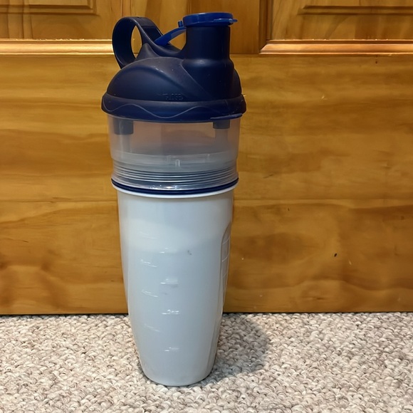 EZ-Freeze Stay Fit Shaker - Picture 2 of 4